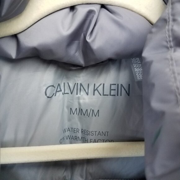 NEW Calvin Klein Size M Long Hooded Quilted Parka Winter Coat in Gray/Black NWT - Picture 6 of 14